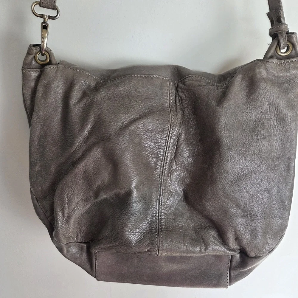 Italian Gray Genuine leather fold over boho shoulder crossbody bag Hippe Tassle